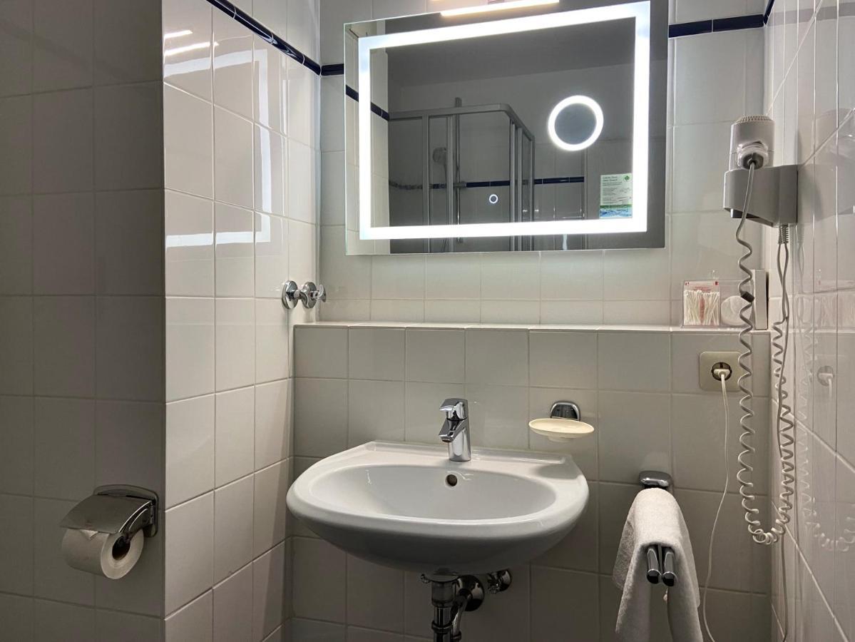 Residenz Hotel Neu Wulmstorf Esterno foto