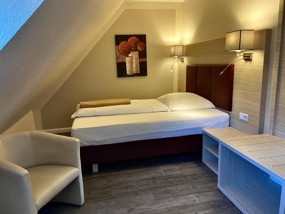 Residenz Hotel Neu Wulmstorf Esterno foto
